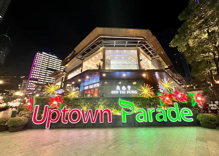 アパート Free Welcome Breakfast, Bgc 1br, 300mbps Fiber, Steps To Mitsukoshi & Uptown, 12q *