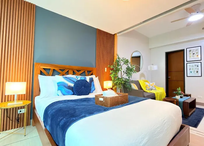 Free Welcome Breakfast, Bgc 1br, 300mbps Fiber, Steps To Mitsukoshi & Uptown, 12q アパート *